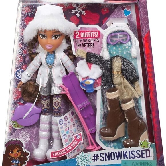 2015 Bratz Snowkissed Yasmin - Picture 6 of 6